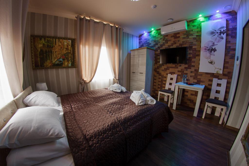 Palac Saturna Czeladź Quarto foto